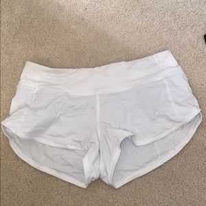 Lululemon white speed up shorts size 4